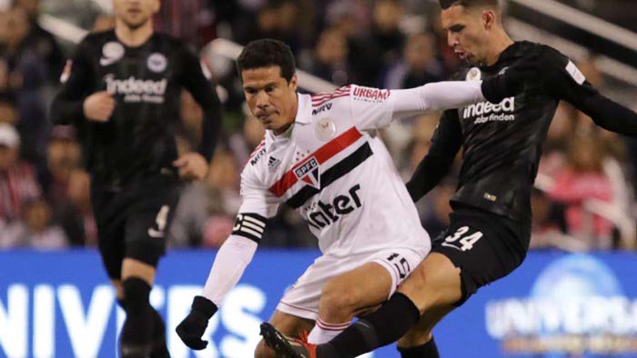 Eintracht Frankfurt evita vitória do São Paulo